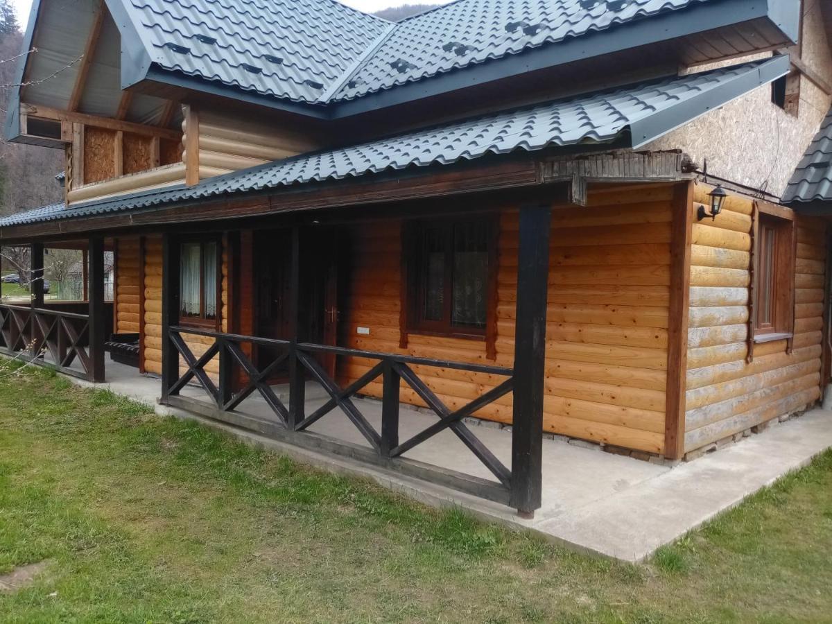 Садиба Федорчуків За Рікою Sheshory Εξωτερικό φωτογραφία